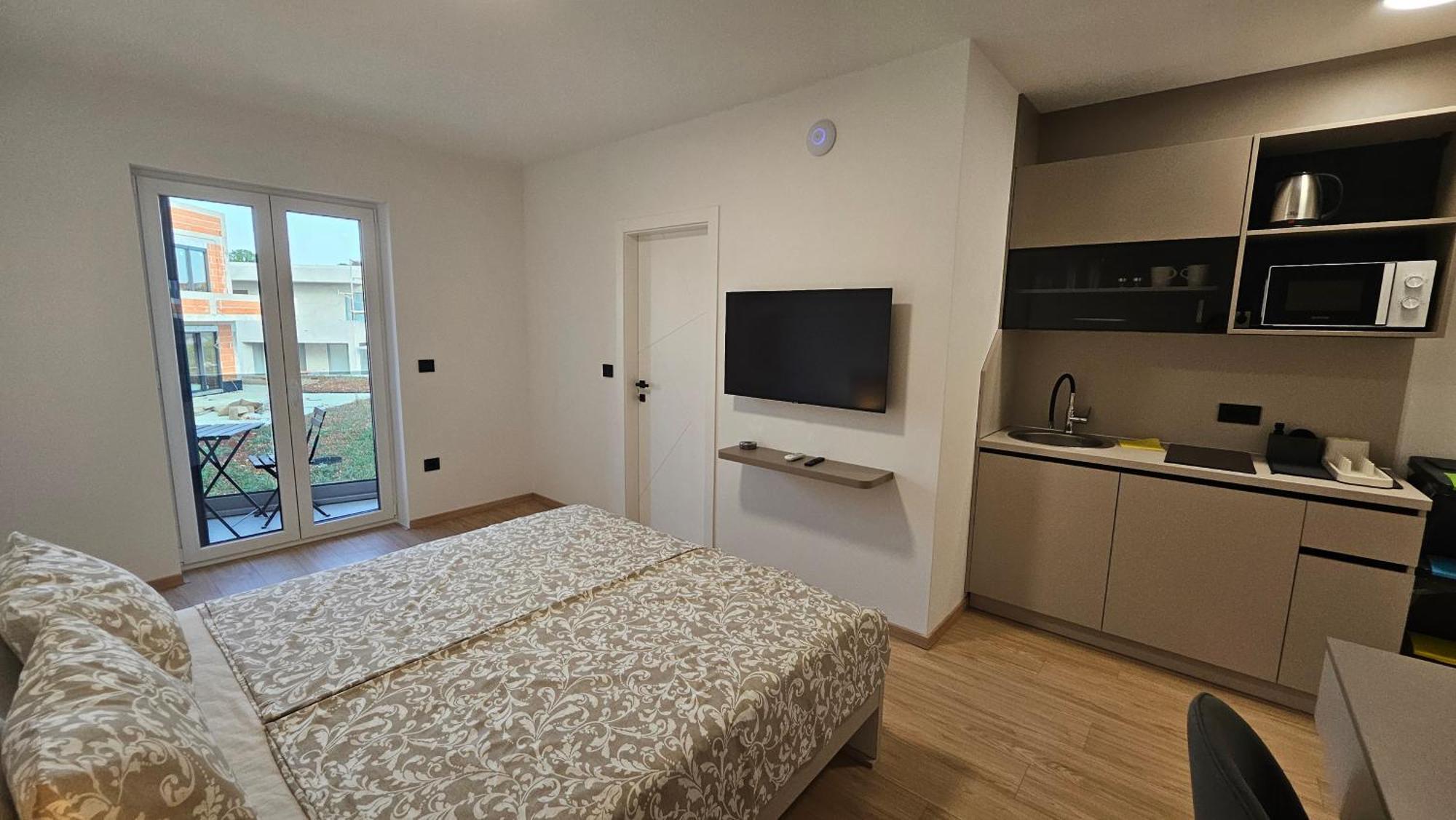Richi Rooms & App Funtana Exterior photo